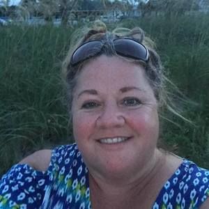 Meet your Posher, Paula